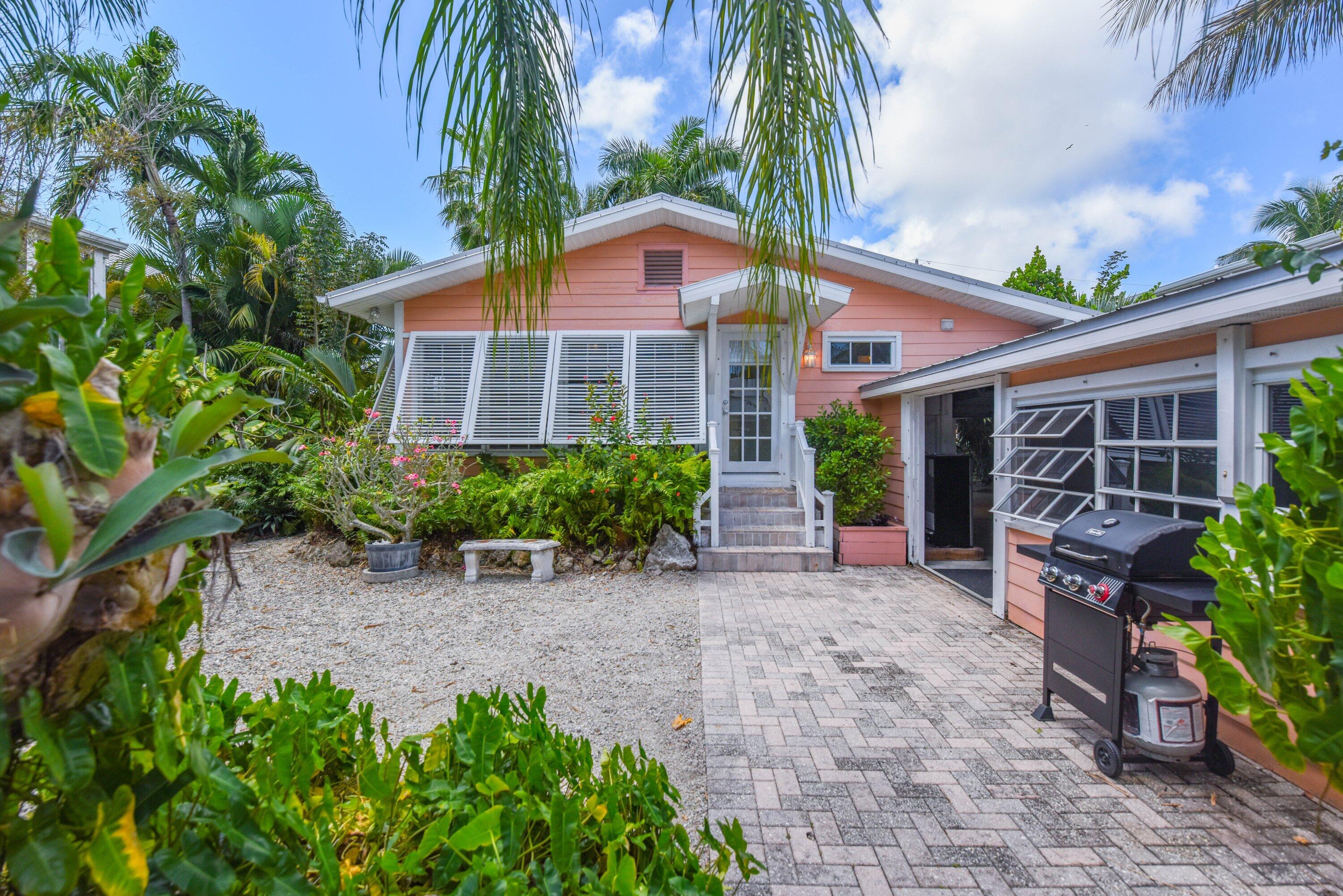 Diane Ave, Little Torch Key, FL 33042