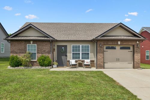 608 Hollow Crst, Clarksville, TN, 37042-1686 | Card Image