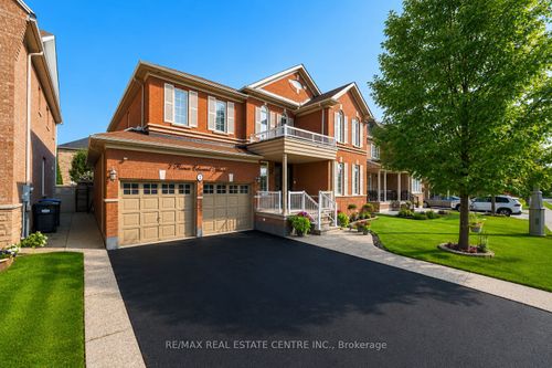 7 Prince Edward Blvd, Brampton, ON, L6P2E1 | Card Image
