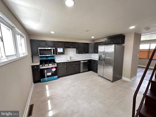 8039 Gough St, BALTIMORE, MD, 21224-2129 | Card Image