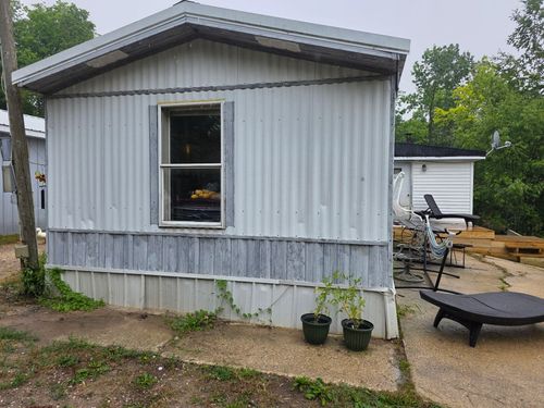 13063 17 Mile Rd, Rodney, MI, 49342-8700 | Card Image