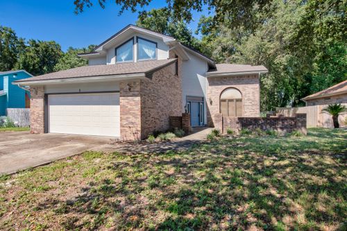 5 Calle Rio, Mary Esther, FL, 32569-2000 | Card Image