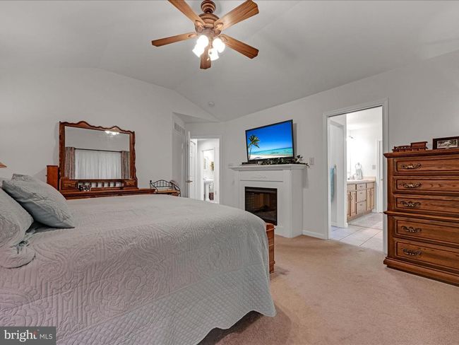 2416 Crow Foot Dr, House other with 3 bedrooms, 3 bathrooms and null parking in AUBURN PA | Image 15