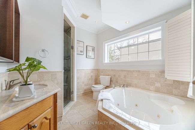 135 Glenmount Park Rd, House other with 4 bedrooms, 5 bathrooms and 2 parking in Toronto ON | Image 21