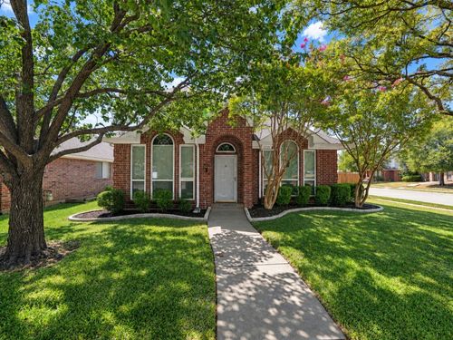 1426 Di Orio Dr, Lewisville, TX, 75067-4253 | Card Image