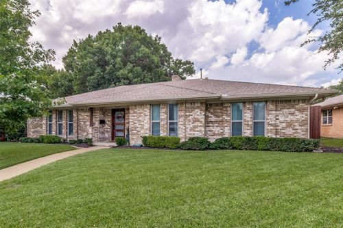7429 La Manga Dr, Dallas, TX, 75248-3043 | Card Image