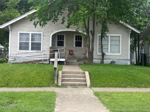 832 Elmwood Ave, Fort Worth, TX, 76104-7527 | Card Image