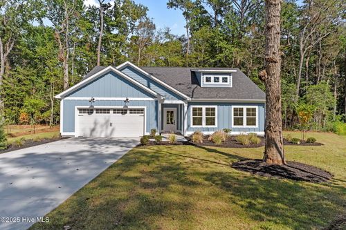 102 Northeast Dr Nw, Calabash, NC, 28467 | Card Image