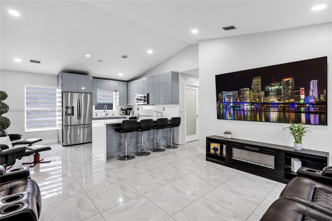 24260 Sw 129 Th Path, House other with 3 bedrooms, 1 bathrooms and null parking in Homestead FL | Image 6