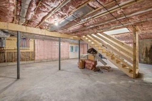 27 Brook View Rd, Newport, NH, 03773-2842 | Card Image