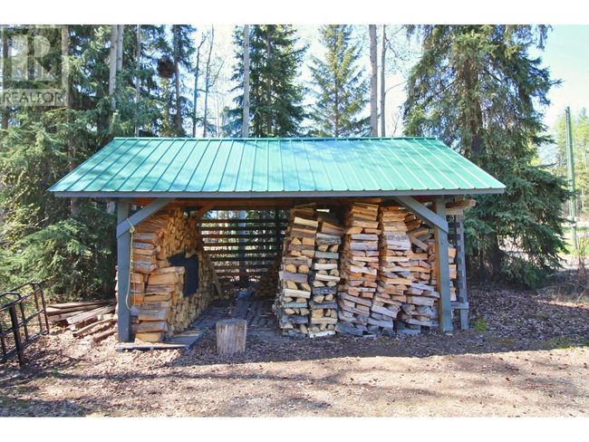 3970 Drive In Rd, House other with 2 bedrooms, 1 bathrooms and null parking in Houston BC | Image 30