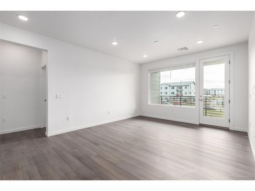 307-6153 N Ceylon St, Denver, CO, 80249-7848 | Card Image