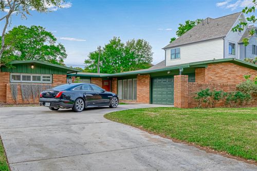 4719 Imogene St, Houston, TX, 77096-1713 | Card Image