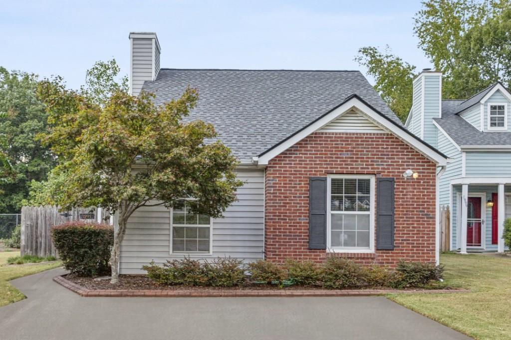Brittania Cir, Woodstock, GA 30188