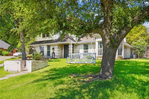 3904 Ashley Ct, Colleyville, TX, 76034-4155 | Card Image