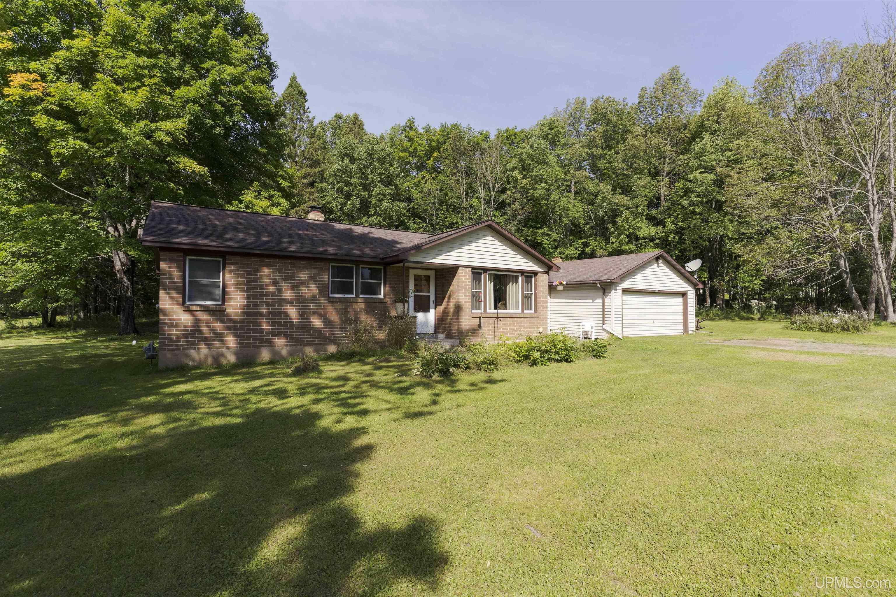 Mattson Rd, Iron River, MI 49935