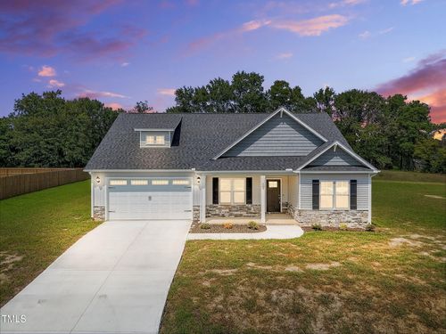 209 Creeks Edge Dr, Pikeville, NC, 27863-7723 | Card Image