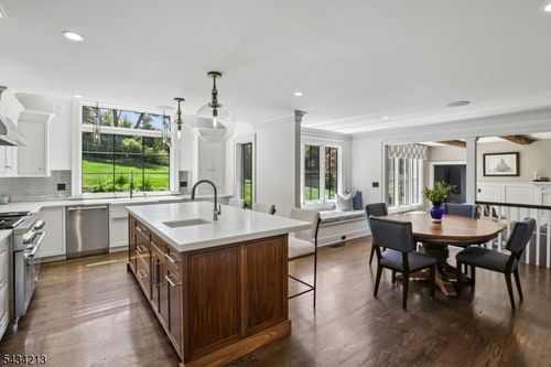 210 Mendham Rd, Bernardsville, NJ, 07924-1626 | Card Image