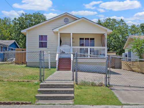142 Jean St, San Antonio, TX, 78207-6917 | Card Image