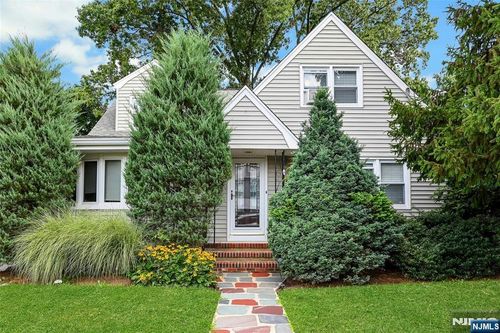 44 12th, Hawthorne, NJ, 07506 | Card Image