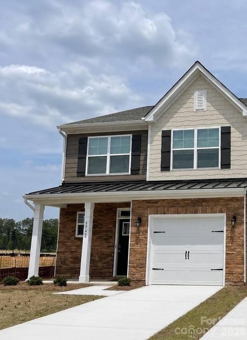 1-down-6342-1 Keeton Ln, Harrisburg, NC, 28075-7492 | Card Image