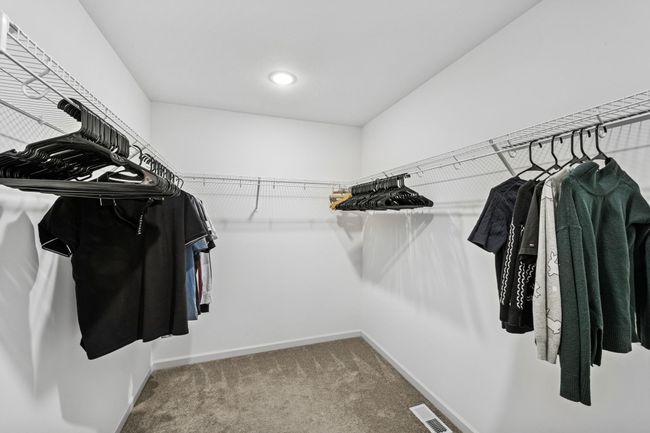 A large walk in closet for all your clothing. | Image 23