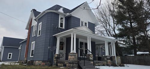 218 S Oliver St, Charlotte, MI, 48813-1535 | Card Image