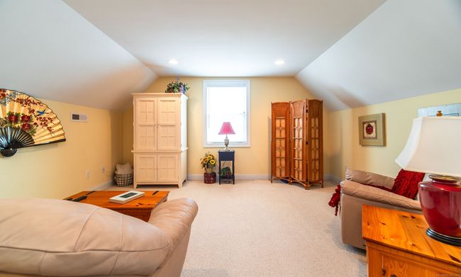 Upper Level Family Room | Image 35