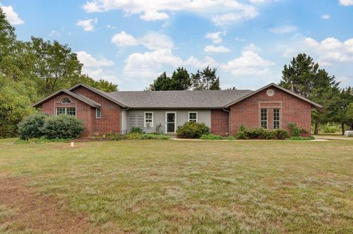 3740 W Farm Road 106, Springfield, MO, 65803-7902 | Card Image