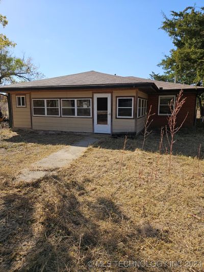 24600 S 273rd West Avenue, House other with 4 bedrooms, 2 bathrooms and null parking in Bristow OK | Image 1