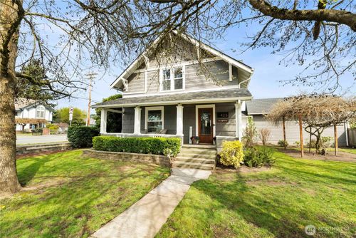 425 Valley Ave E, Sumner, WA, 98390-2336 | Card Image