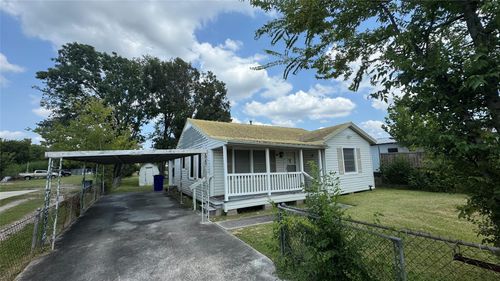 2427 Hodges St, Baytown, TX, 77521-1242 | Card Image