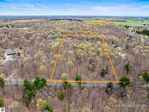 0 Reynolds Rd, Traverse City, MI, 49684 | Card Image