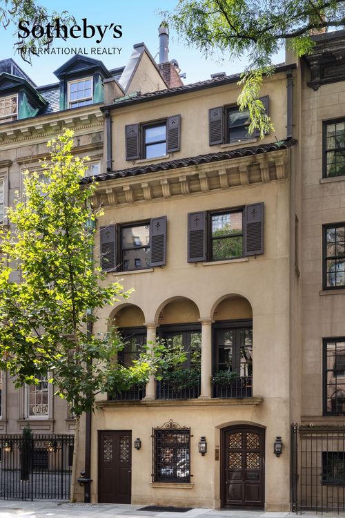 126 E 74th St, New York, NY, 10021-3503 | Card Image