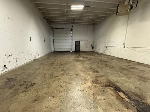 14203 128a Ave Nw, Edmonton, AB, T5L4P5 | Card Image