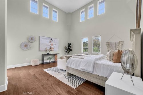 975 Silver Spur Rd, Rolling Hills Estates, CA, 90274-3805 | Card Image