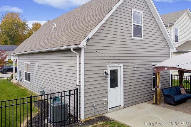 3908 Lotus Loop, Home with 3 bedrooms, 2 bathrooms and null parking in Jeffersonville IN | Image 47