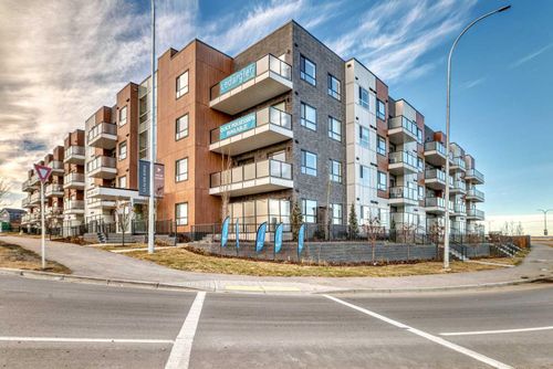 212-245 Edith Pl Nw, Calgary, AB, T3R2C7 | Card Image