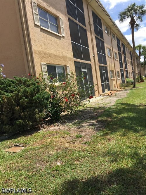 c-108-5651 Rattlesnake Hammock Rd, NAPLES, FL, 34113-3526 | Card Image
