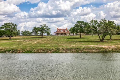 7157 Fm 1697, Carmine, TX, 78932-5191 | Card Image