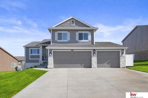 9405 S 179th St, Omaha, NE, 68136-1684 | Card Image