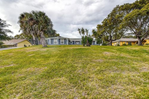 5253 Sandra Dr, WEEKI WACHEE, FL, 34607-2350 | Card Image