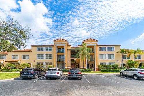 206-117 Yacht Club Way, Hypoluxo, FL, 33462-6085 | Card Image