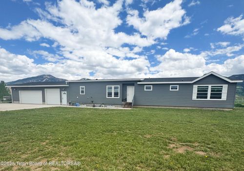 1400 County Road 149, Smoot, WY, 83126-5069 | Card Image