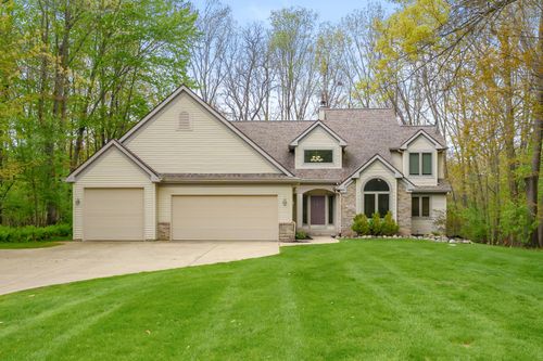 6147 Autumn Rdg, Richland, MI, 49083-9759 | Card Image