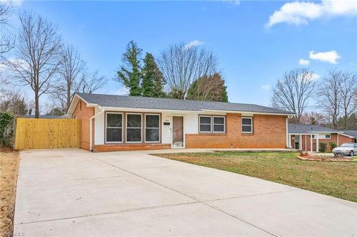 1208 Guest St, Greensboro, NC, 27405-4012 | Card Image