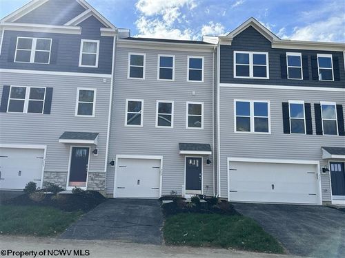 715 Hartman St, Morgantown, WV, 26501 | Card Image