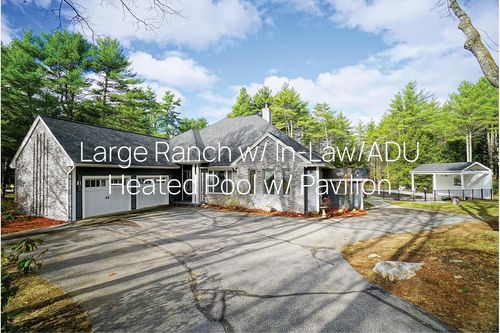 53 Meadow Fox Ln, Chester, NH, 03036-4186 | Card Image