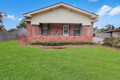 2005 Cypress Trace Blvd, Lake Charles, LA, 70601 | Card Image