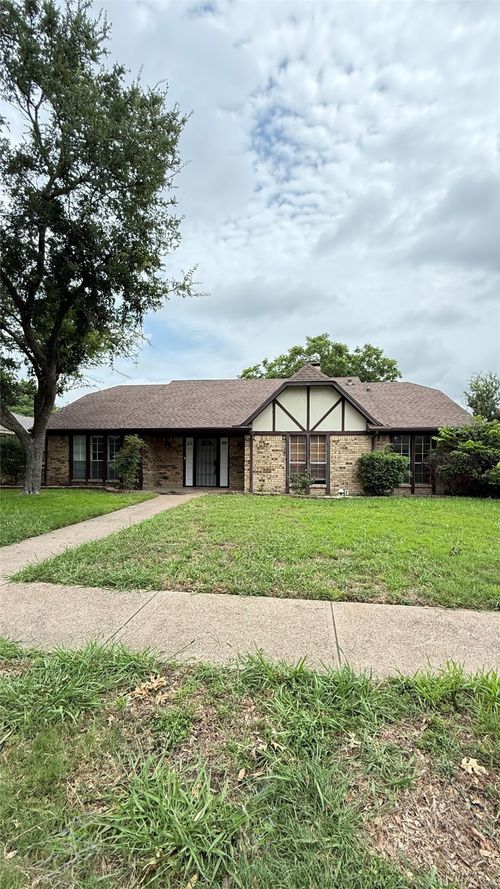 1705 Morningstar Trl, Richardson, TX, 75081-4608 | Card Image